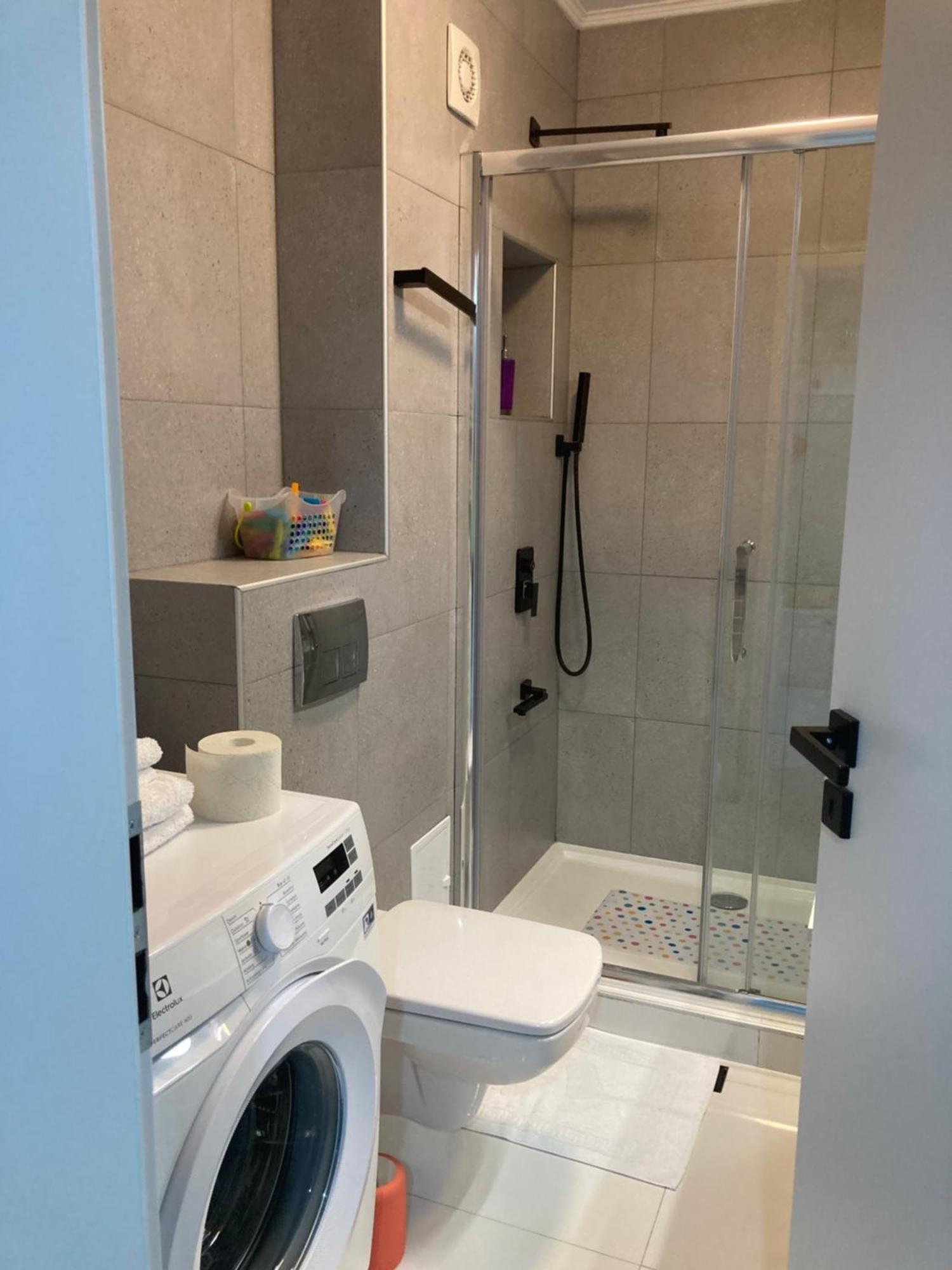 Apartamentul Max, practic și confortabil Oradea Exterior foto